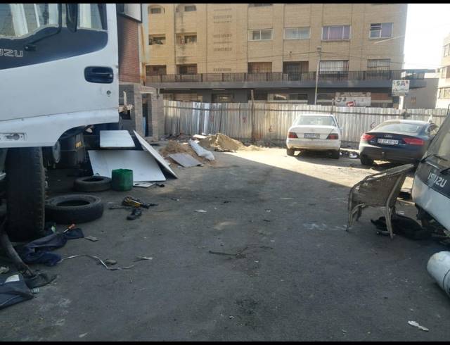 300M² INDUSTRIAL YARD FOR SALE IN FORDSBURG